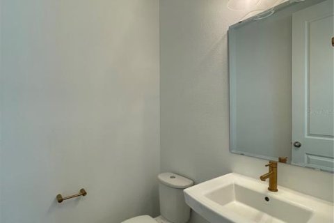Touwnhouse à louer à Orlando, Floride: 3 chambres, 187.29 m2 № 1851628 - photo 11