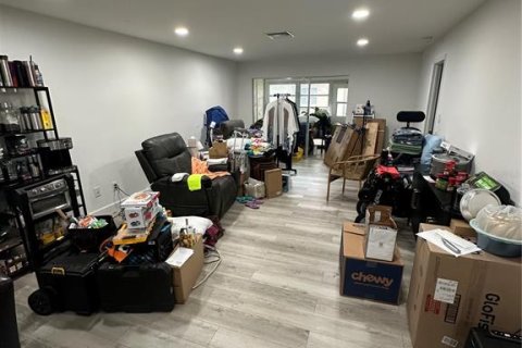Купить кондоминиум в Клируотер, Флорида 3 комнаты, 87.79м2, № 1751586 - фото 2