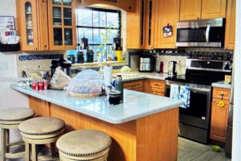 Adosado en venta en Miami, Florida, 3 dormitorios, 126.35 m2 № 1836483 - foto 7