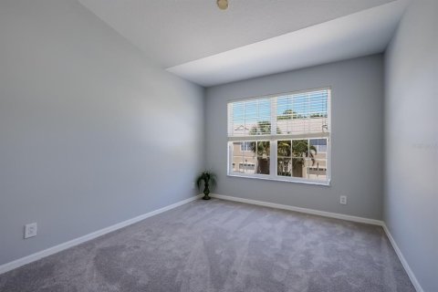 Adosado en venta en Saint Petersburg, Florida, 3 dormitorios, 169.64 m2 № 1771941 - foto 23