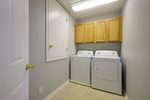 Adosado en venta en Saint Petersburg, Florida, 3 dormitorios, 169.64 m2 № 1771941 - foto 28