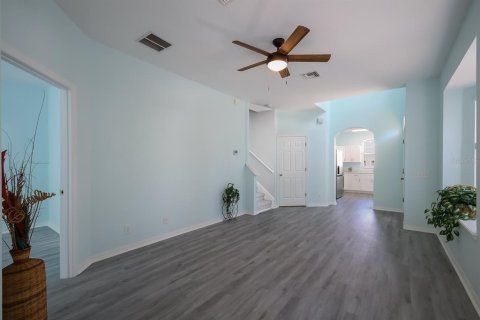 Adosado en venta en Saint Petersburg, Florida, 3 dormitorios, 169.64 m2 № 1771941 - foto 11