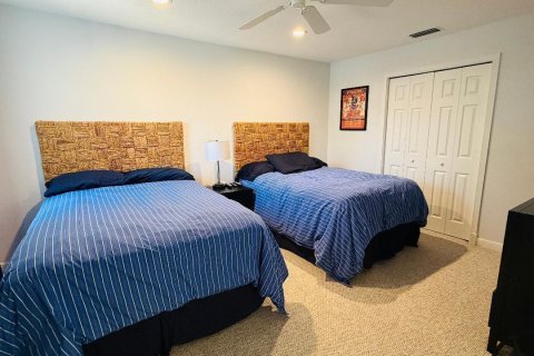 House in Boca Raton, Florida 3 bedrooms, 278.61 sq.m. № 2181863 - photo 12