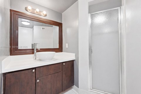 Condominio en venta en Miami, Florida, 2 dormitorios, 105.91 m2 № 2076463 - foto 21