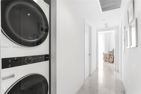 Condominio en venta en Miami, Florida, 3 dormitorios, 173.73 m2 № 2002907 - foto 18