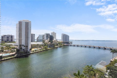 Condominio en venta en Miami, Florida, 3 dormitorios, 173.73 m2 № 2002907 - foto 19