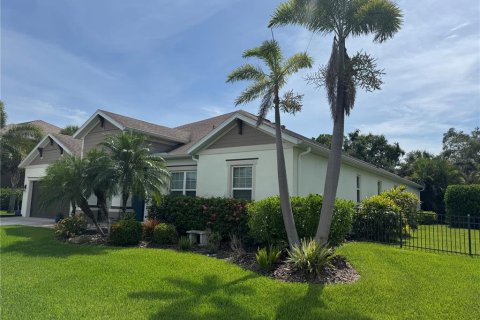 House in Sarasota, Florida 4 bedrooms, 299.52 sq.m. № 1829415 - photo 3
