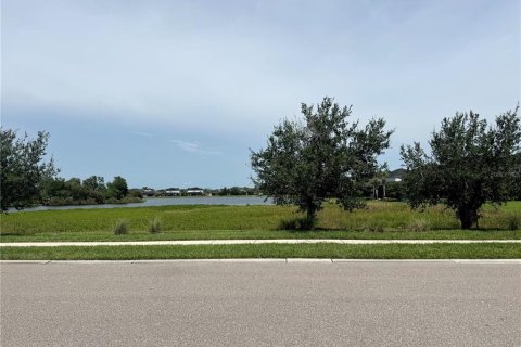 House in Sarasota, Florida 4 bedrooms, 299.52 sq.m. № 1829415 - photo 4