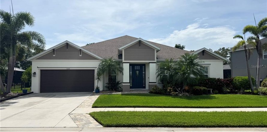 House in Sarasota, Florida 4 bedrooms, 299.52 sq.m. № 1829415
