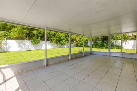 Casa en venta en Deltona, Florida, 3 dormitorios, 125.6 m2 № 2398925 - foto 28