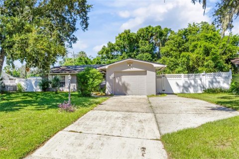 Casa en venta en Deltona, Florida, 3 dormitorios, 125.6 m2 № 2398925 - foto 3