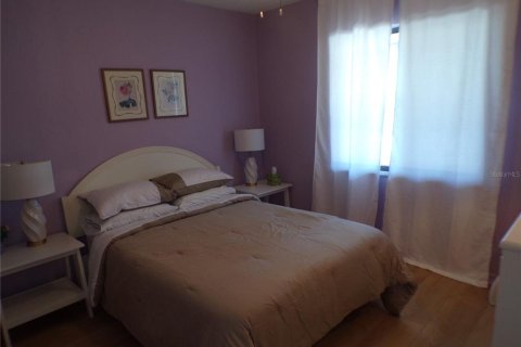 Condominio en alquiler en Port Charlotte, Florida, 2 dormitorios, 82.96 m2 № 1812843 - foto 14
