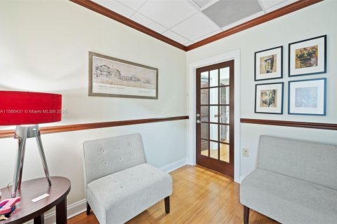 Propiedad comercial en venta en Hollywood, Florida № 1963340 - foto 7