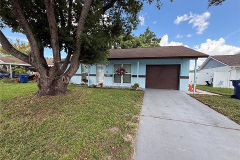 Casa en venta en New Port Richey, Florida, 2 dormitorios, 74.88 m2 № 1911173 - foto 2