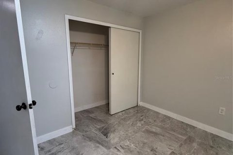 Casa en venta en New Port Richey, Florida, 2 dormitorios, 74.88 m2 № 1911173 - foto 10