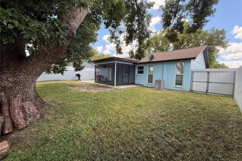 Casa en venta en New Port Richey, Florida, 2 dormitorios, 74.88 m2 № 1911173 - foto 4