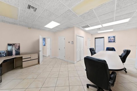 Immobilier commercial à vendre à Clearwater, Floride: 89.19 m2 № 2144129 - photo 15