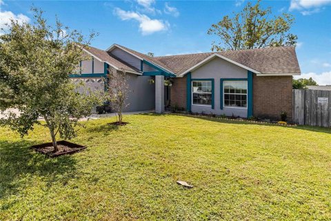 Casa en venta en Kissimmee, Florida, 3 dormitorios, 130.62 m2 № 1918004 - foto 3
