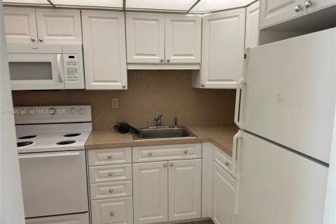 Copropriété à vendre à Sunrise, Floride: 1 chambre, 54.81 m2 № 1996271 - photo 6