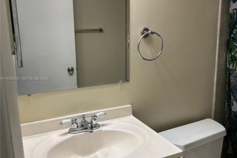 Copropriété à vendre à Sunrise, Floride: 1 chambre, 54.81 m2 № 1996271 - photo 9