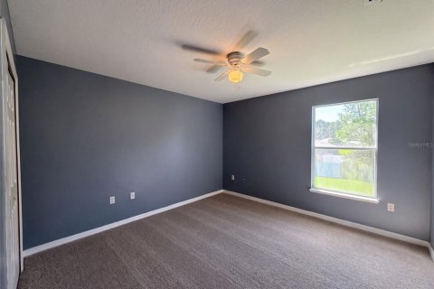 House in Palm Coast, Florida 5 bedrooms, 273.69 sq.m. № 2416517 - photo 12