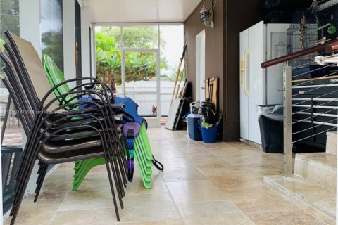 House in Hollywood, Florida 3 bedrooms, 121.7 sq.m. № 1960521 - photo 14