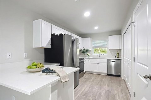 Immobilier commercial à vendre à Dunnellon, Floride: 4 chambres, 182.83 m2 № 2113755 - photo 4