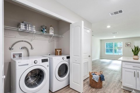 Immobilier commercial à vendre à Dunnellon, Floride: 4 chambres, 182.83 m2 № 2113755 - photo 6