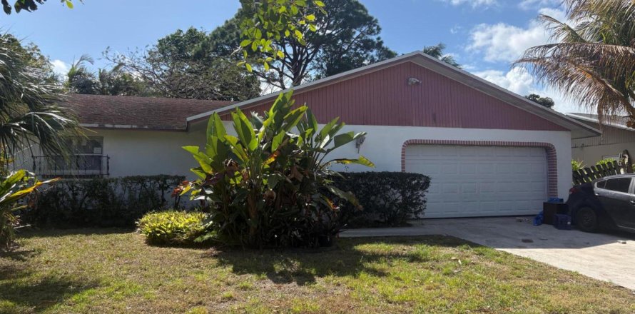 Villa ou maison à Delray Beach, Floride 2 chambres, 120.59 m2 № 2077774
