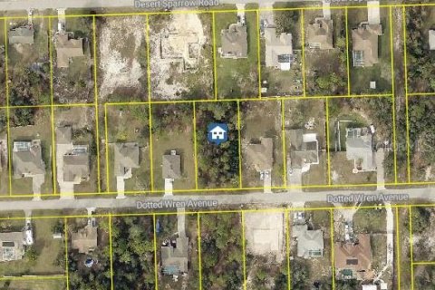 Land in Weeki Wachee, Florida № 1914016 - photo 1