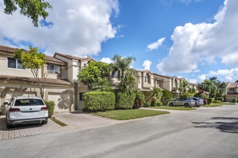 Touwnhouse à vendre à Boca Raton, Floride: 3 chambres, 160.54 m2 № 2081787 - photo 3