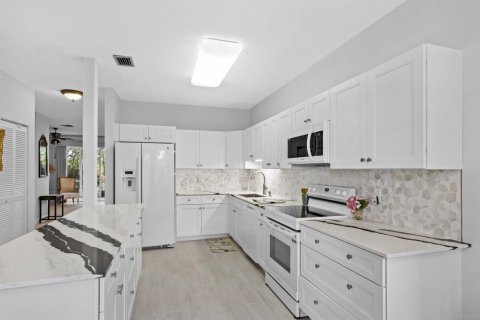 Touwnhouse à vendre à Boca Raton, Floride: 3 chambres, 160.54 m2 № 2081787 - photo 7