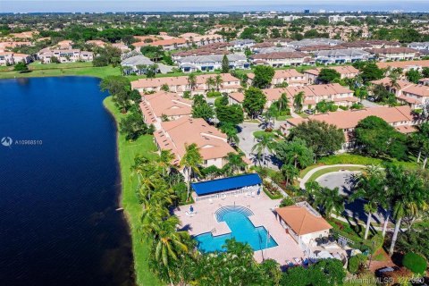 Touwnhouse à vendre à Boca Raton, Floride: 3 chambres, 160.54 m2 № 2081787 - photo 2