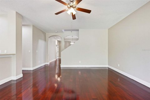 Villa ou maison à vendre à New Port Richey, Floride: 4 chambres, 270.9 m2 № 2395764 - photo 15