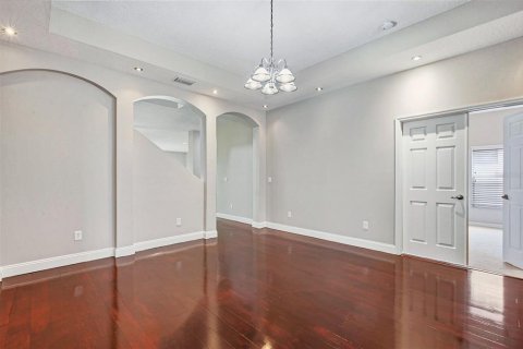 Villa ou maison à vendre à New Port Richey, Floride: 4 chambres, 270.9 m2 № 2395764 - photo 8