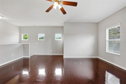 Villa ou maison à vendre à New Port Richey, Floride: 4 chambres, 270.9 m2 № 2395764 - photo 25