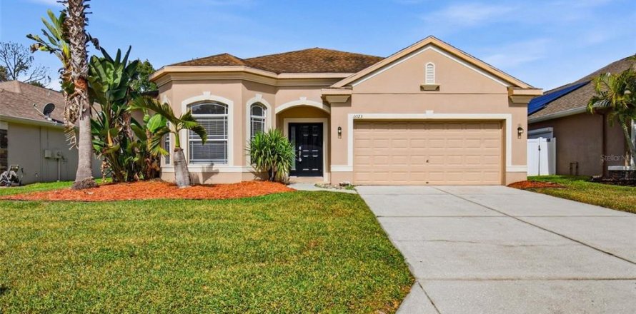 Villa ou maison à New Port Richey, Floride 4 chambres, 270.9 m2 № 2395764