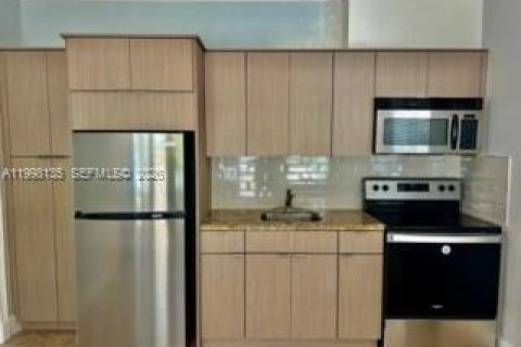 Villa ou maison à louer à Key Largo, Floride: 1 chambre, 60.29 m2 № 2060430 - photo 3