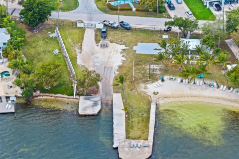 Villa ou maison à louer à Key Largo, Floride: 1 chambre, 60.29 m2 № 2060430 - photo 25