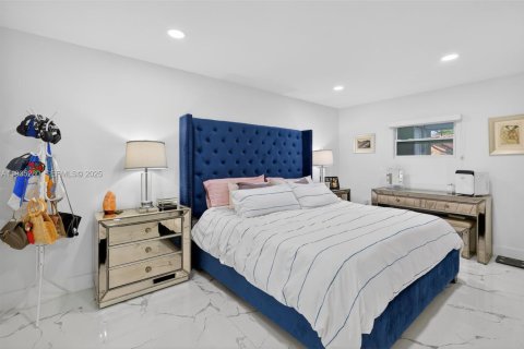 Condominio en alquiler en Doral, Florida, 2 dormitorios, 86.03 m2 № 1993602 - foto 19