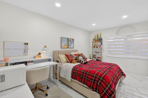 Condominio en alquiler en Doral, Florida, 2 dormitorios, 86.03 m2 № 1993602 - foto 13