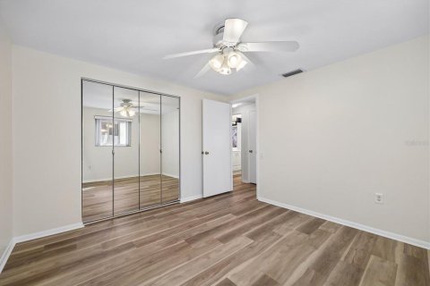 Casa en venta en Seminole, Florida, 2 dormitorios, 104.79 m2 № 2420638 - foto 12