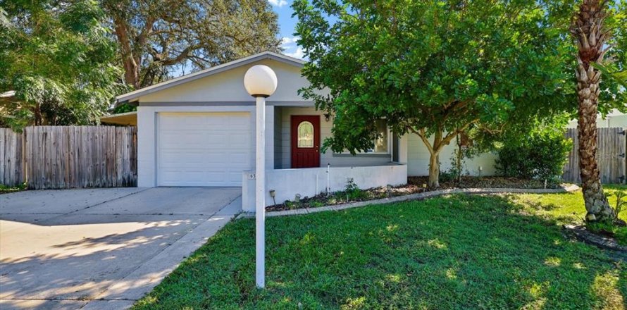Casa en Seminole, Florida 2 dormitorios, 104.79 m2 № 2420638