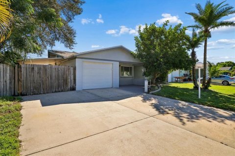 Casa en venta en Seminole, Florida, 2 dormitorios, 104.79 m2 № 2420638 - foto 19