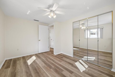 Casa en venta en Seminole, Florida, 2 dormitorios, 104.79 m2 № 2420638 - foto 8
