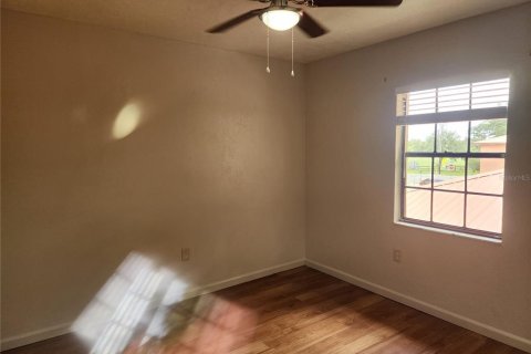 Appartement à louer à Lakeland, Floride: 2 chambres, 303.23 m2 № 2386452 - photo 13
