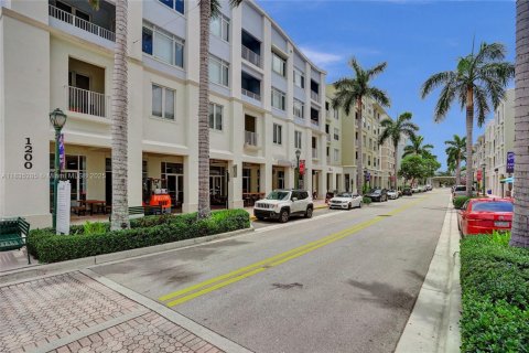 Condo in Jupiter, Florida, 2 bedrooms  № 1819799 - photo 2