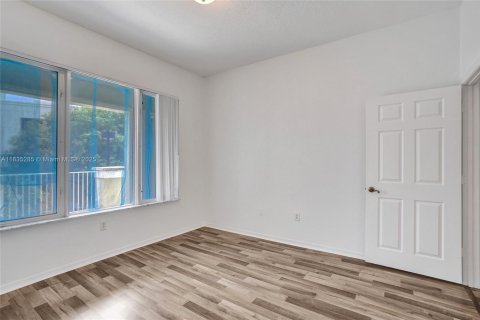 Condo in Jupiter, Florida, 2 bedrooms  № 1819799 - photo 29