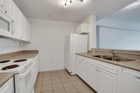Condo in Jupiter, Florida, 2 bedrooms  № 1819799 - photo 12