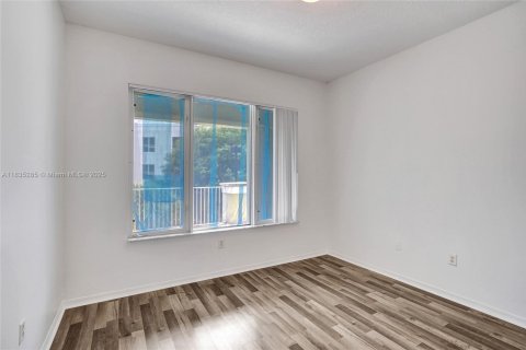 Condo in Jupiter, Florida, 2 bedrooms  № 1819799 - photo 26